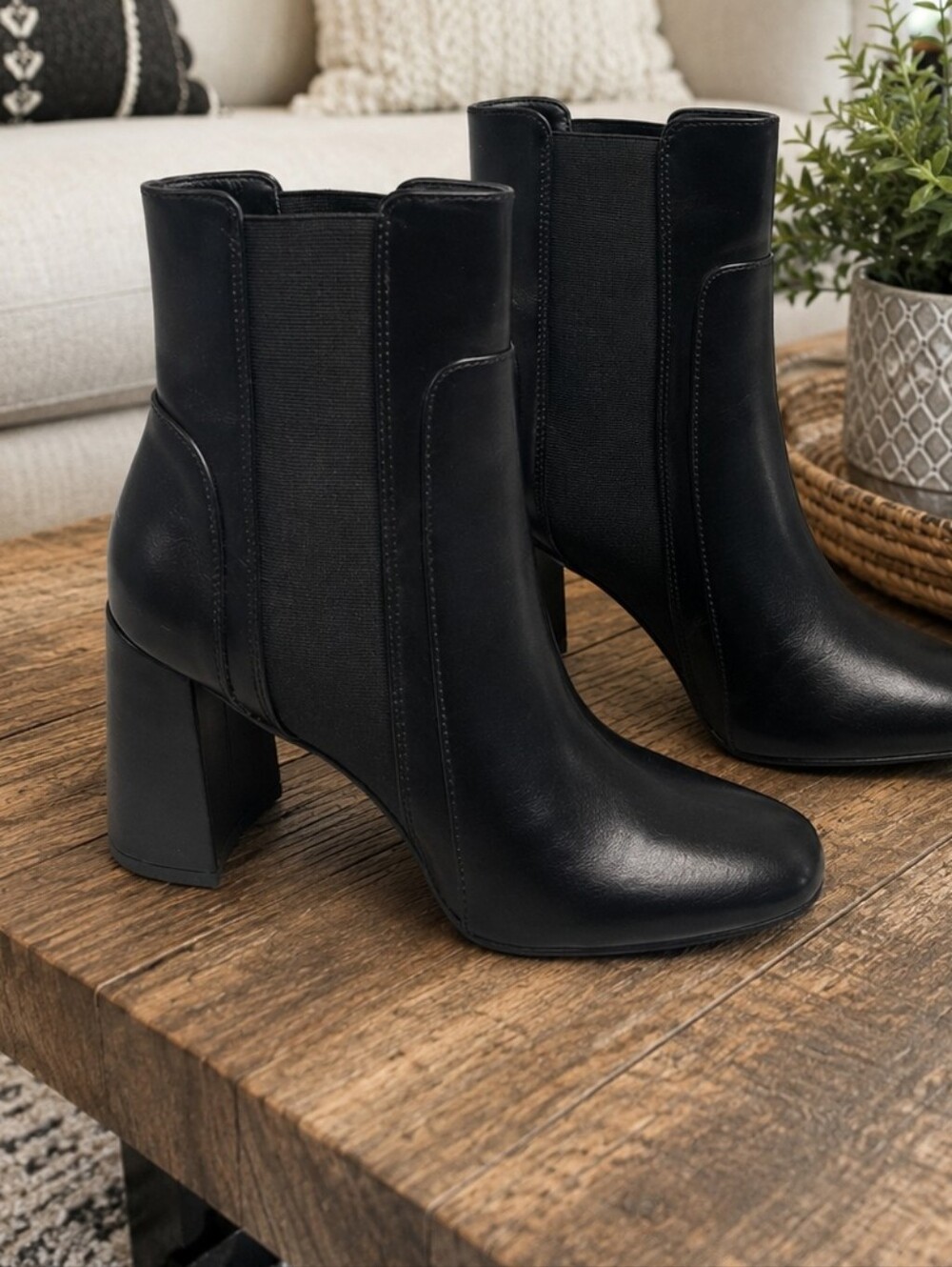 Yoki Black Chelsea Ankle Boots Block Heel Women's Booties